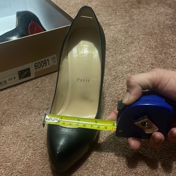 Christian Louboutin Rolandos - Picture 6 of 6